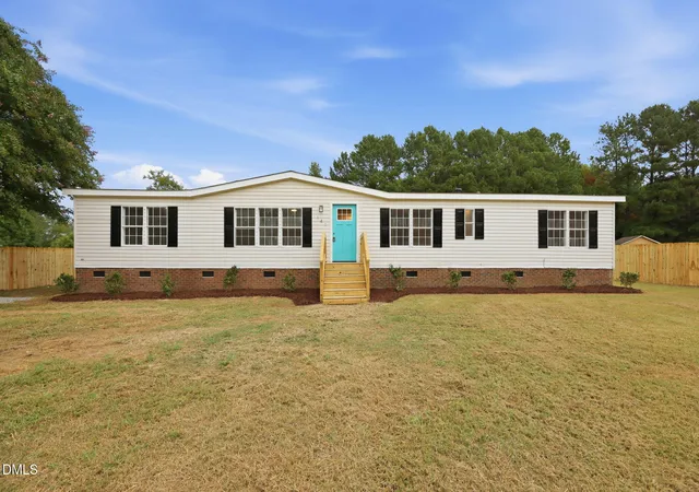 Photo 2 of Manufactured home for sale at 149 Lillian Rd, Selma, NC 27576 | MLS# 10189411 | Listing updated on 2026-09-10