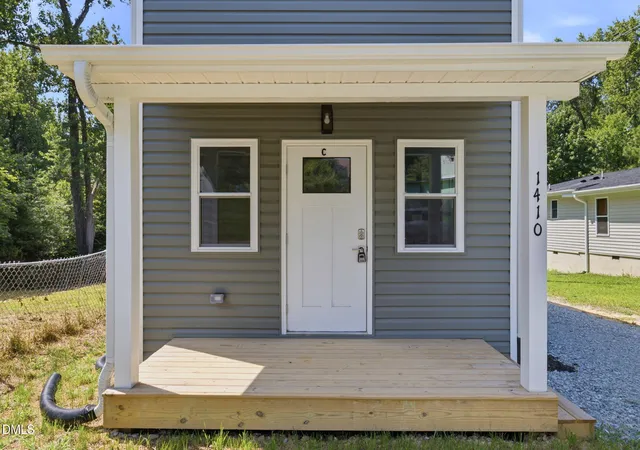 2nd image of 1410 C Maplewood Dr, Durham, NC 27704 | MLS# 10187253