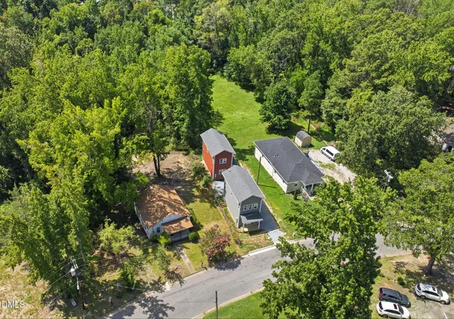 9th image of 1410 C Maplewood Dr, Durham, NC 27704 | MLS# 10187253