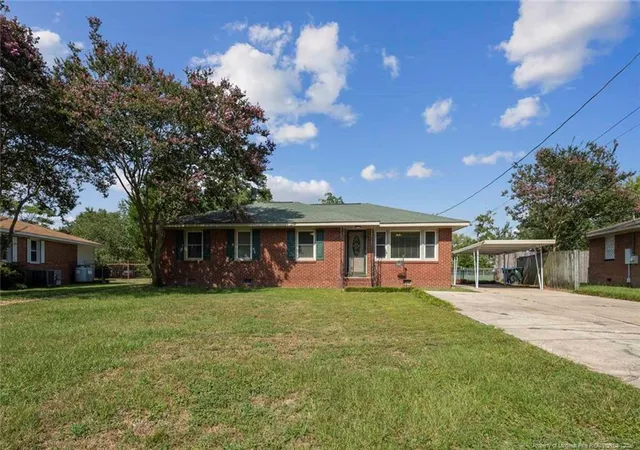 1st image of 1741 Wayne Ln, Fayetteville, NC 28304 | MLS# 767934