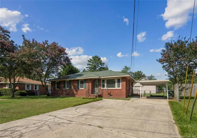 Photo 3 of Sale Pending at 1741 Wayne Ln, Fayetteville, NC 28304 | MLS# 767934 | Listing updated on 2026-08-29