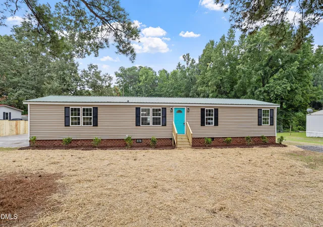 1st image of 6211 Lemon Springs Rd, Sanford, NC 27332 | MLS# 10188077