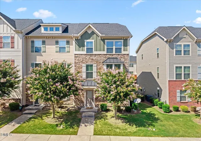 1st image of 2020 Old Chapman Dr, Apex, NC 27502 | MLS# 10187155