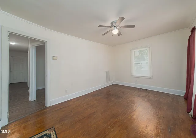 5th image of 311 E Mcaden St, Graham, NC 27253 | MLS# 10187725