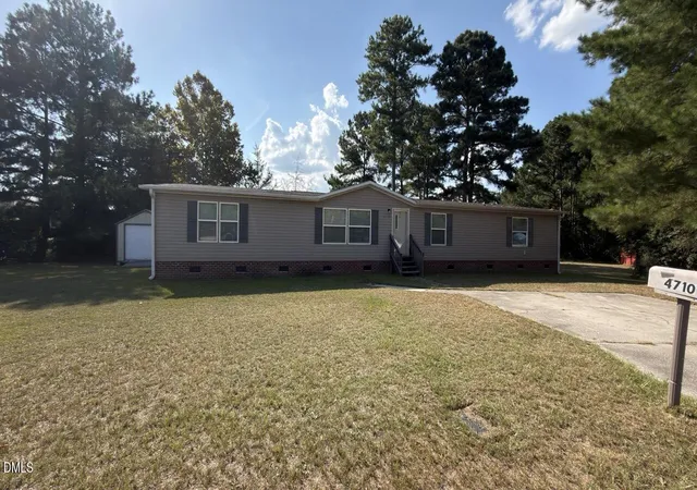 Photo 1 of Sale Pending at 4710 Tippit Trl, Fayetteville, NC 28306 | MLS# 10188377 | Listing updated on 2026-09-04