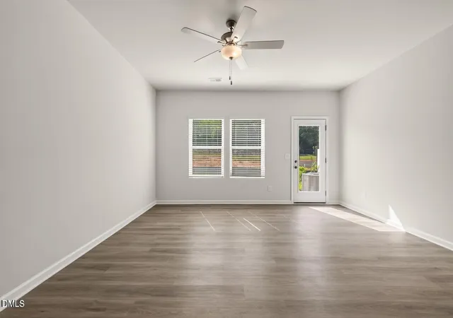 Photo 3 of Townhouse for sale at 422 Barrington Key Dr, Zebulon, NC 27597 | MLS# 10187145 | Listing updated on 2026-09-04