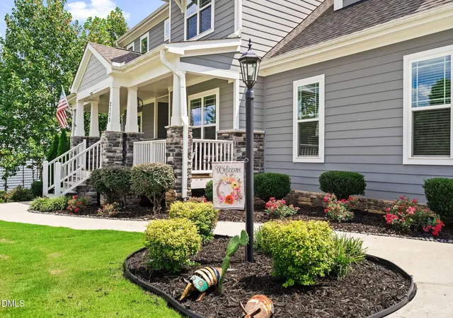 Photo 3 of Single family home for sale at 2113 Orchard Lake Dr, Apex, NC 27539 | MLS# 10187378 | Listing updated on 2026-10-07