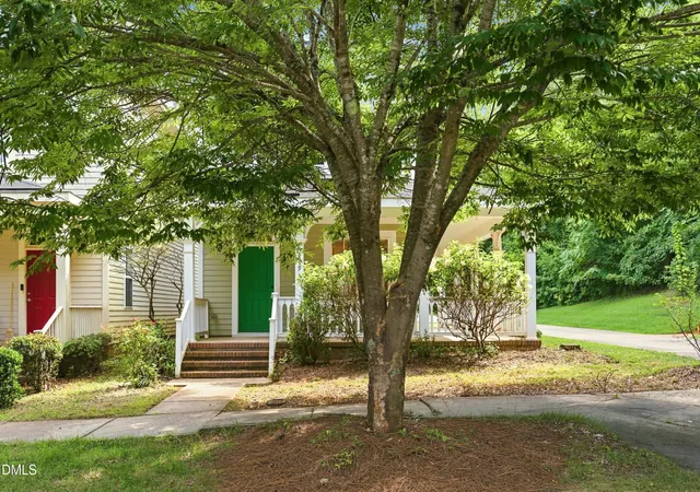 2nd image of 319 Danbury Ct, Pittsboro, NC 27312 | MLS# 10187148