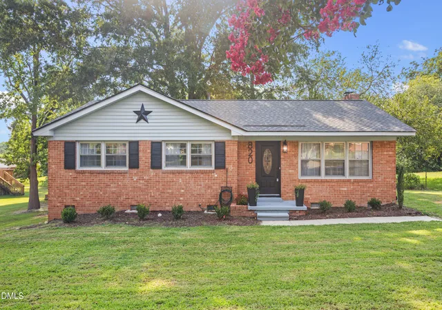 1st image of 820 Greenwich St, Raleigh, NC 27610 | MLS# 10187157