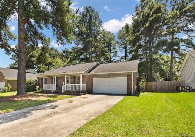 2nd image of 1419 Butterwood Cir, Fayetteville, NC 28314 | MLS# 767956