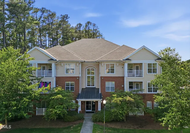 Photo 1 of Condo for sale at 512 Ives Ct, Chapel Hill, NC 27514 | MLS# 10189086 | Listing updated on 2026-08-28
