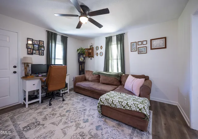 5th image of 1307 W Pearsall St, Dunn, NC 28334 | MLS# 10187173