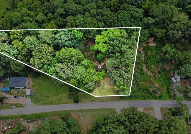 6th image of 3517 Esther Dr, Durham, NC 27703 | MLS# 10187666