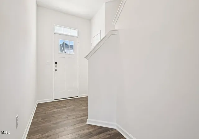 2nd image of 7427 Bourbon Briar Dr, Raleigh, NC 27604 | MLS# 10187185