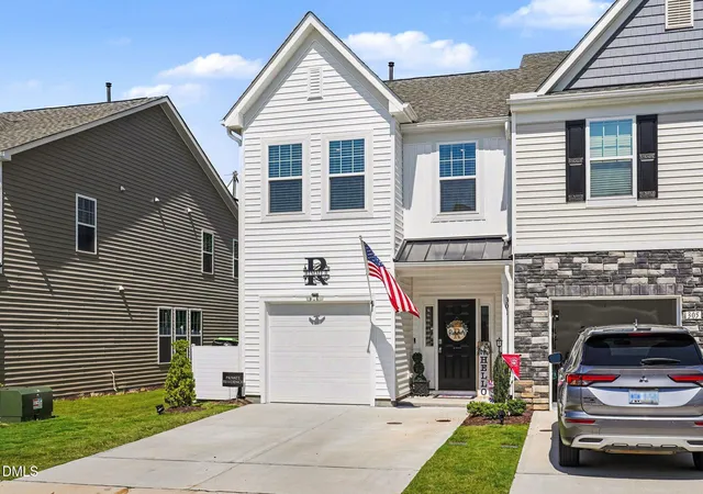 Photo 3 of Townhouse for sale at 301 Whitley Ridge Dr, Clayton, NC 27527 | MLS# 10187228 | Listing updated on 2026-09-20