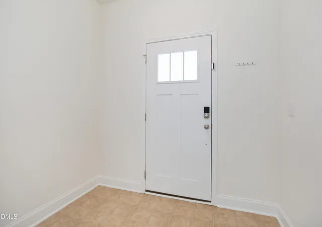 2nd image of 372 E Porthaven Wy, Clayton, NC 27527 | MLS# 10187969