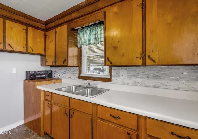 4th image of 231 Miller St, Madison, NC 27025 | MLS# 10187216