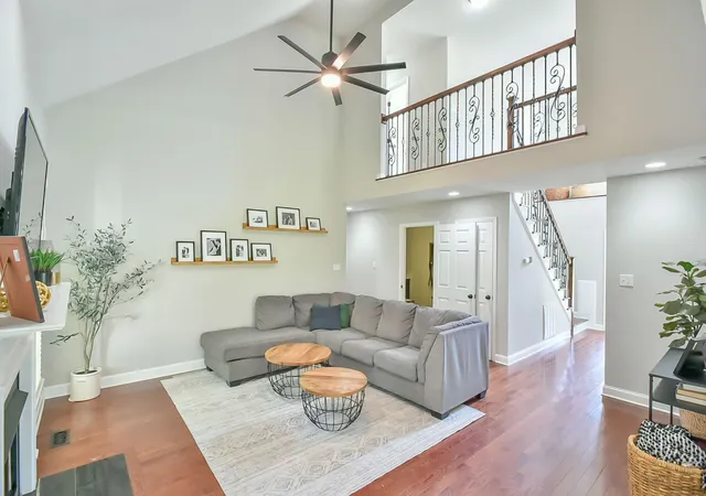 Photo 2 of Sale Pending at 4522 Bracada Dr, Durham, NC 27705 | MLS# 10187194 | Listing updated on 2026-10-16