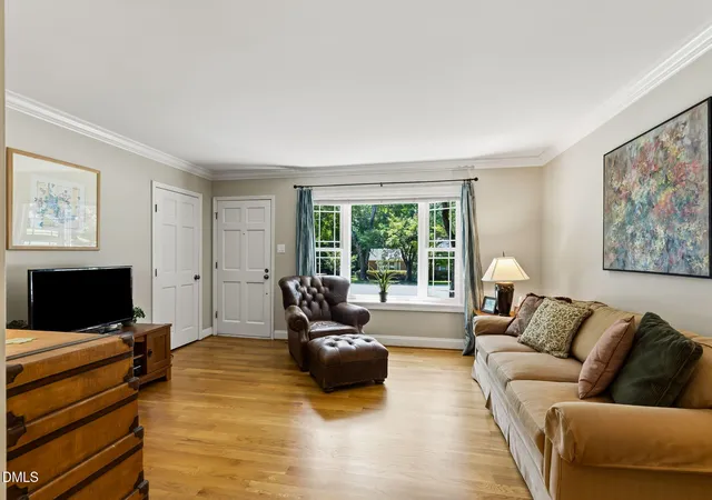 Photo 4 of Sale Pending at 714 Brookgreen Dr, Cary, NC 27511 | MLS# 10187488 | Listing updated on 2026-08-31