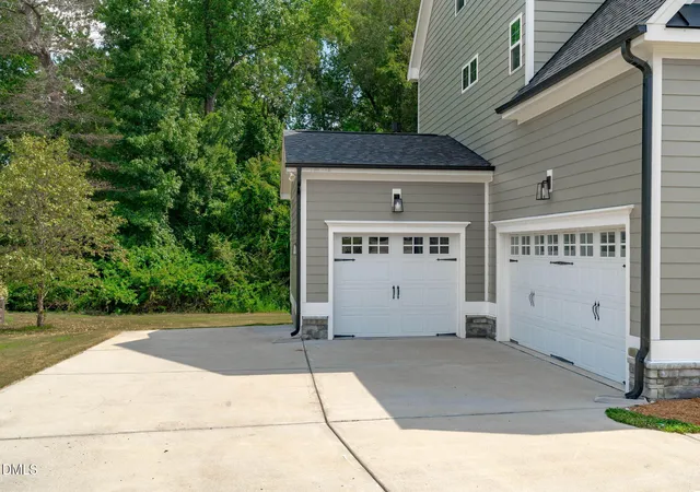 Photo 3 of Sale Pending at 201 Misty Moonlight Dr, Willow Springs, NC 27592 | MLS# 10189068 | Listing updated on 2026-08-30