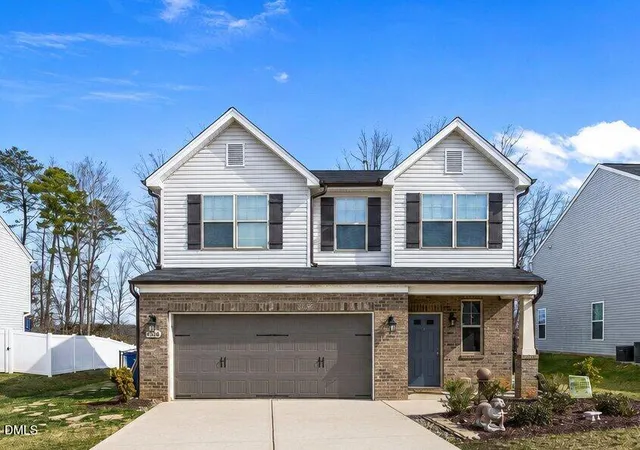 1st image of 2586 Lacy Holt Rd, Graham, NC 27253 | MLS# 10187313