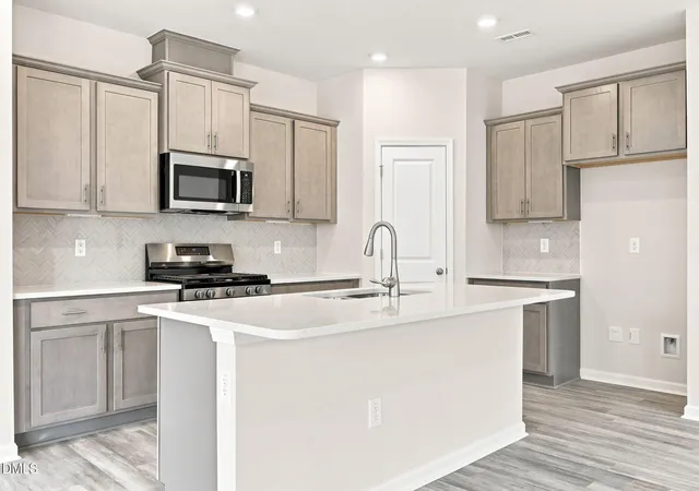 5th image of 96 Brooklynn Trl, Angier, NC 27501 | MLS# 10187682
