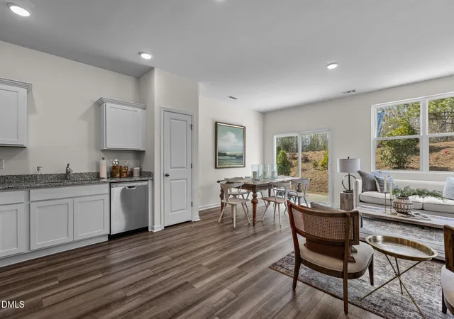 5th image of 3113 Fulong Dr, Durham, NC 27704 | MLS# 10187239