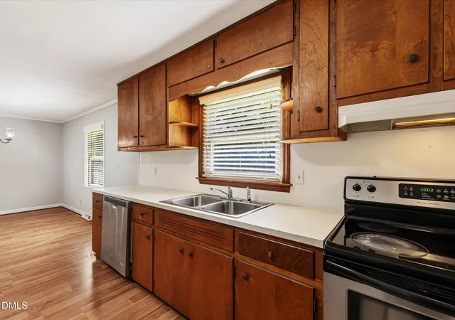 image of 609 Page St, Clayton, NC 27520 | MLS# 10187440