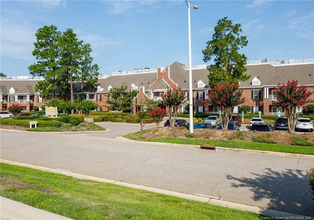 2nd image of 1919 Fordham Dr #312, Fayetteville, NC 28304 | MLS# 767943