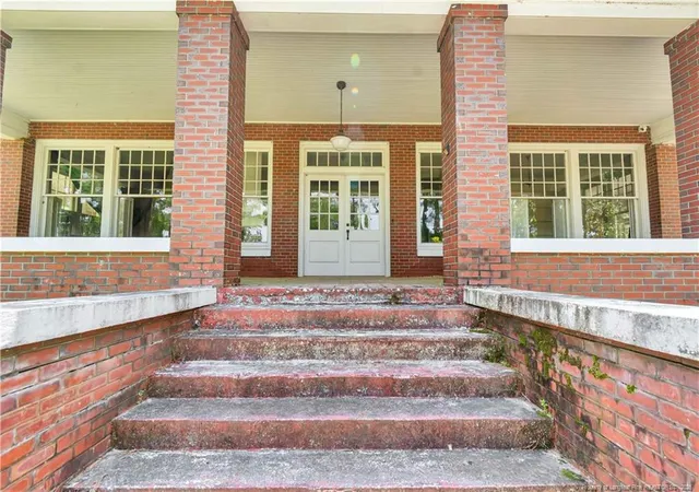 Photo 3 of Single family home for sale at 2740 Nc Hwy 71, Maxton, NC 28364 | MLS# 767978 | Listing updated on 2026-08-19
