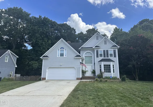 1st image of 102 Copper Hill Dr, Cary, NC 27518 | MLS# 10187568