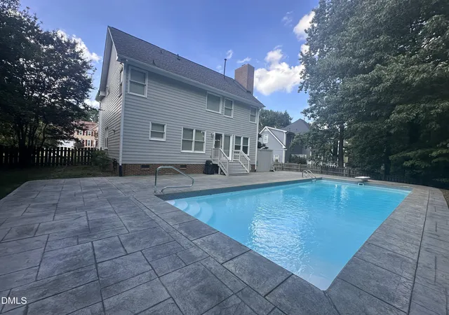 2nd image of 102 Copper Hill Dr, Cary, NC 27518 | MLS# 10187568