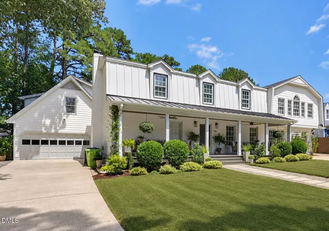 Photo 1 of Single family home for sale at 305 Windel Dr, Raleigh, NC 27609 | MLS# 10188840 | Listing updated on 2026-08-28