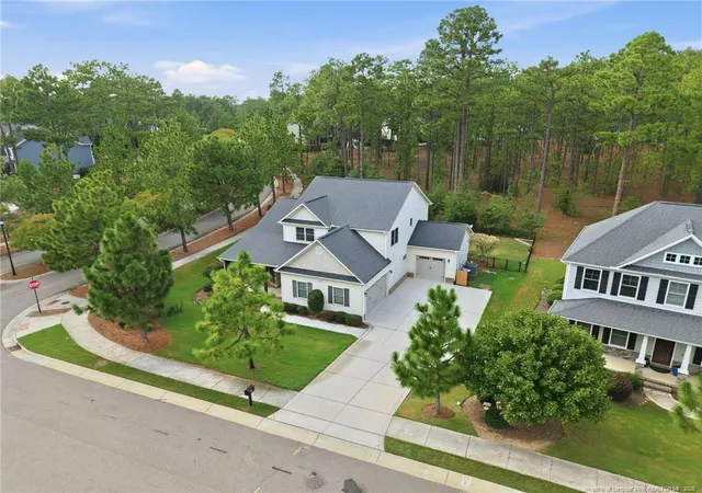 2nd image of 101 Broom Sedge Ln, Southern Pines, NC 28387 | MLS# 767938