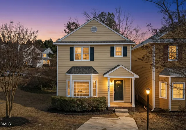 Photo 1 of Single family home for sale at 4650 Vendue Range Dr, Raleigh, NC 27604 | MLS# 10187277 | Listing updated on 2026-09-04