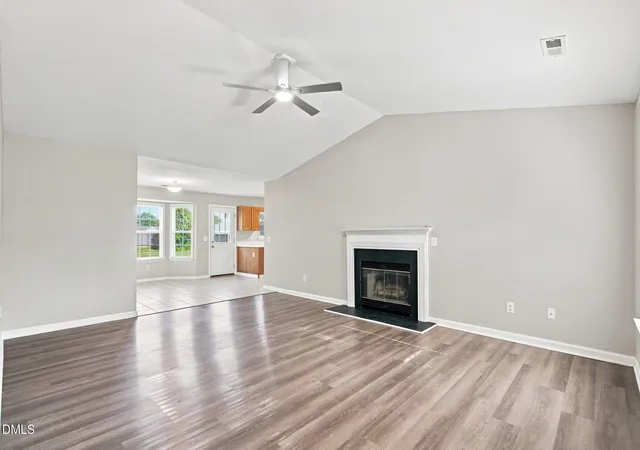 3rd image of 807 Valley Forge Ct, Wilmington, NC 28411 | MLS# 10187627