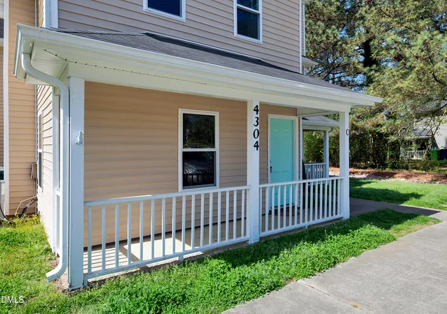 3rd image of 4304 Presley Ct, Raleigh, NC 27604 | MLS# 10187813