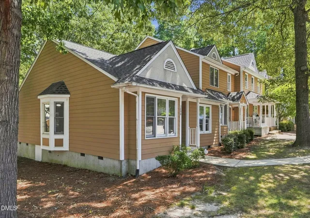 2nd image of 3808 Axle Ln, Raleigh, NC 27616 | MLS# 10187324