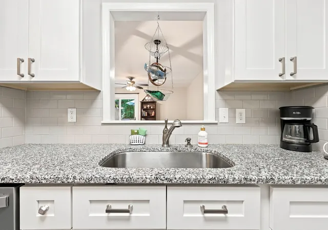 2nd image of 114 Forest Oaks Dr, Durham, NC 27705 | MLS# 10187296