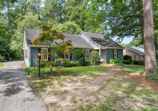 1st image of 1215 Anne St, Henderson, NC 27536 | MLS# 10187304