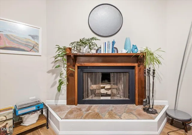 Photo 3 of Townhouse for sale at 303 Deepwood Rd, Chapel Hill, NC 27514 | MLS# 10189192 | Listing updated on 2026-09-10
