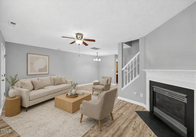 4th image of 5553 Fieldcross Ct, Raleigh, NC 27610 | MLS# 10187320