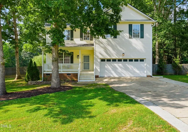 Photo 1 of Sale Pending at 140 Oak Creek Dr, Clayton, NC 27520 | MLS# 10189028 | Listing updated on 2026-09-08
