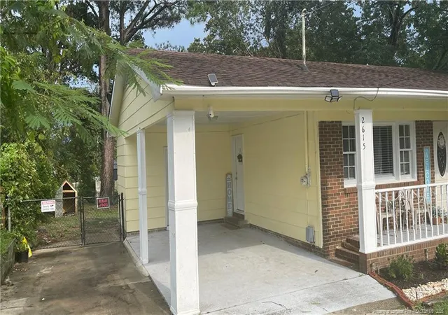 3rd image of 2615 Dinsmore Dr, Fayetteville, NC 28306 | MLS# 768008