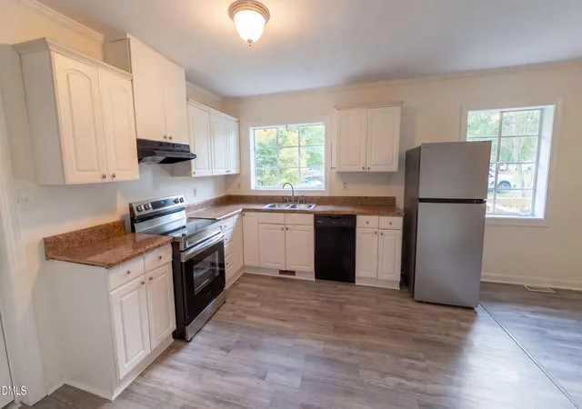 2nd image of 220 Poplar St, Wendell, NC 27591 | MLS# 10187357