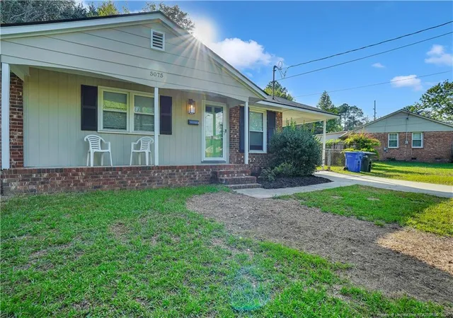 2nd image of 5075 Chesapeake Rd, Fayetteville, NC 28311 | MLS# 767797
