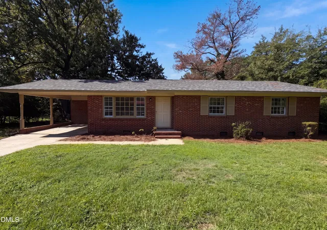 1st image of 7539 Overbrook Dr, Fayetteville, NC 28303 | MLS# 10187582