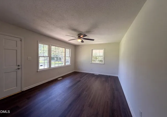 3rd image of 7539 Overbrook Dr, Fayetteville, NC 28303 | MLS# 10187582