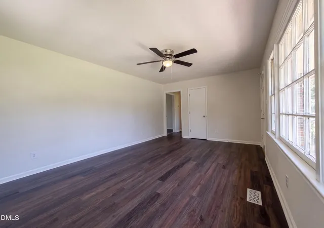 4th image of 7539 Overbrook Dr, Fayetteville, NC 28303 | MLS# 10187582
