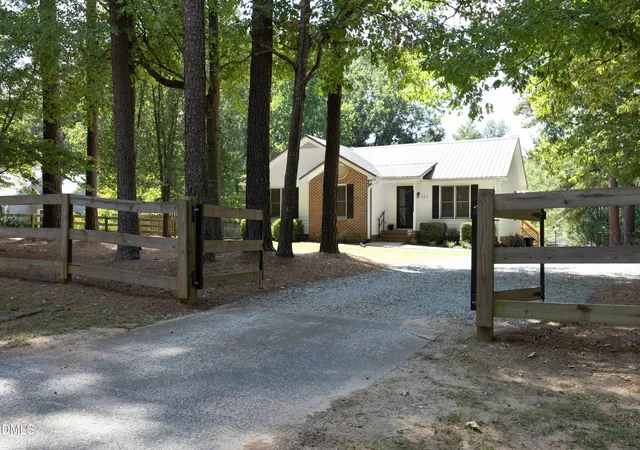2nd image of 217 Petty Rd, Sanford, NC 27330 | MLS# 10187441